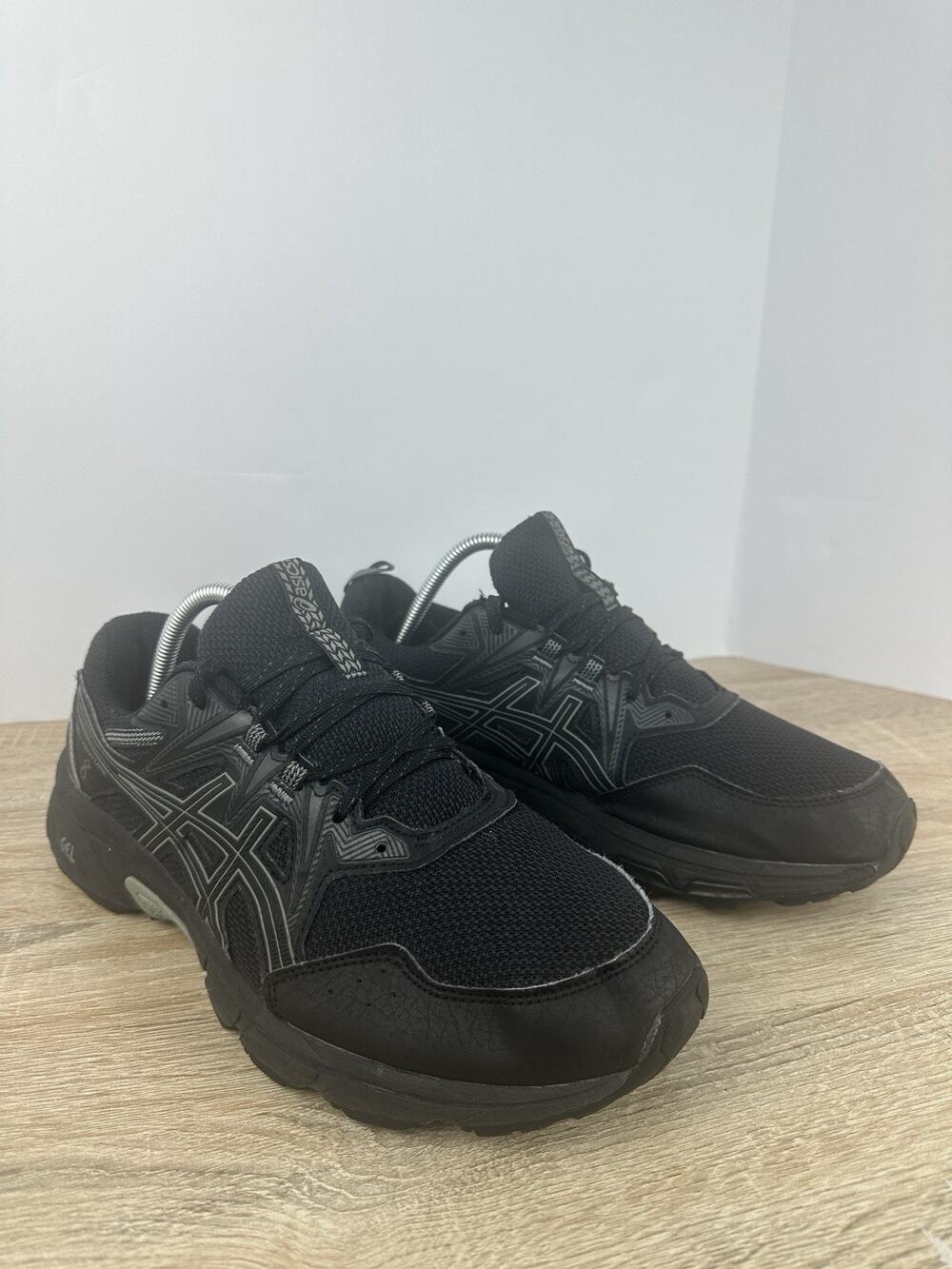 ASICS Gel Venture 1011B395 Men’s 9.5 2E Extra Wide Black Running Trail Shoes